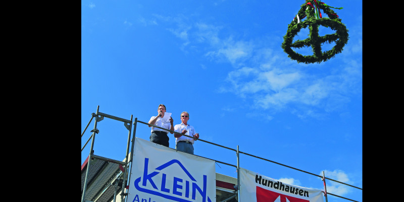 Die KLEIN Anlagenbau AG feiert Richtfest im Gewerbegebiet Hommeswiese